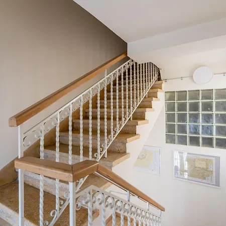 Casa Tomazo Spacious 2brmodern Heritage Old Town בית נופש