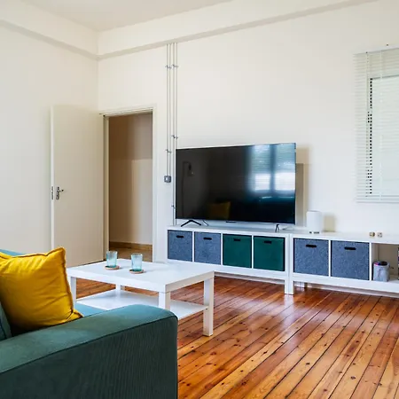 בית נופש Casa Tomazo Spacious 2brmodern Heritage Old Town ניקוסיה